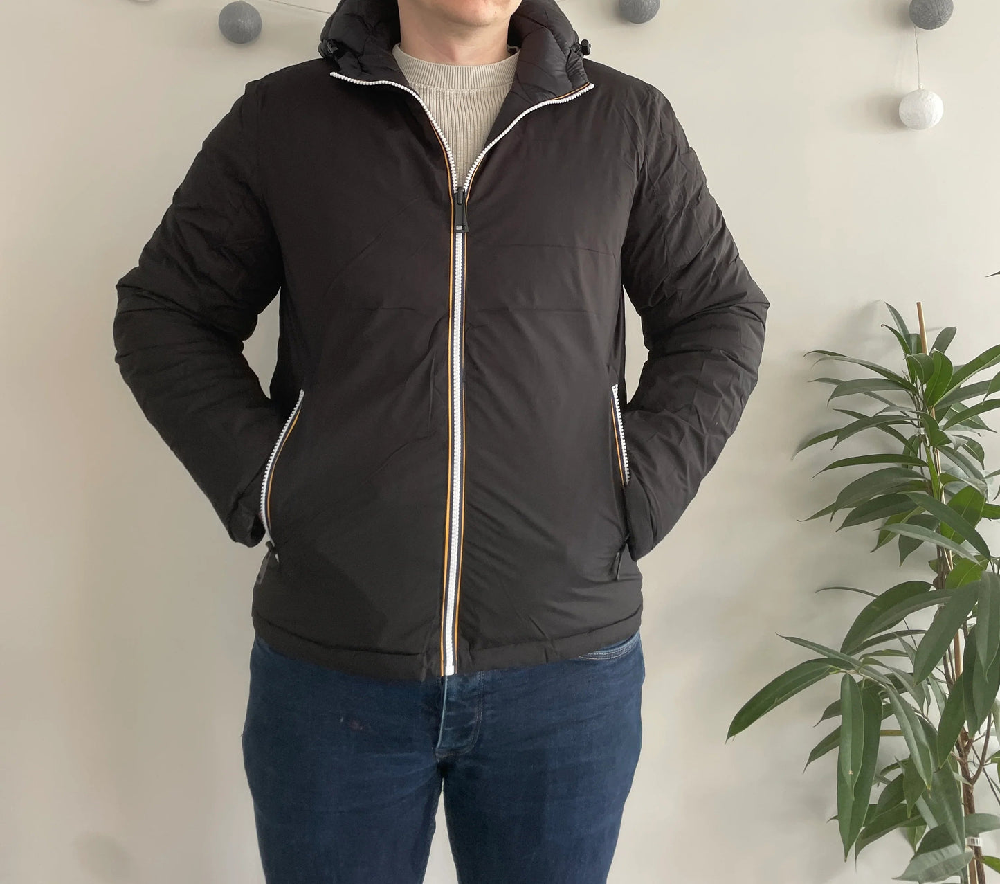Doudoune à capuche HOMME courte imperméable et réversible matelassé noir Le Petit Placard