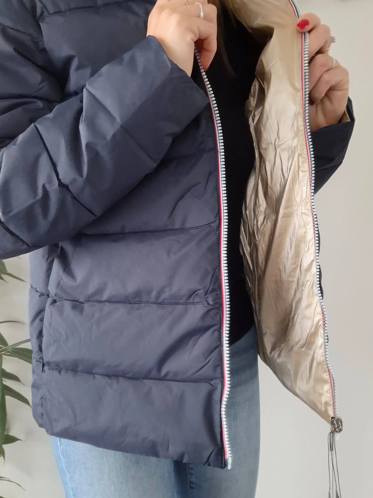 Doudoune manteau imperméable court réversible matelassé bleu marine doré Le Petit Placard