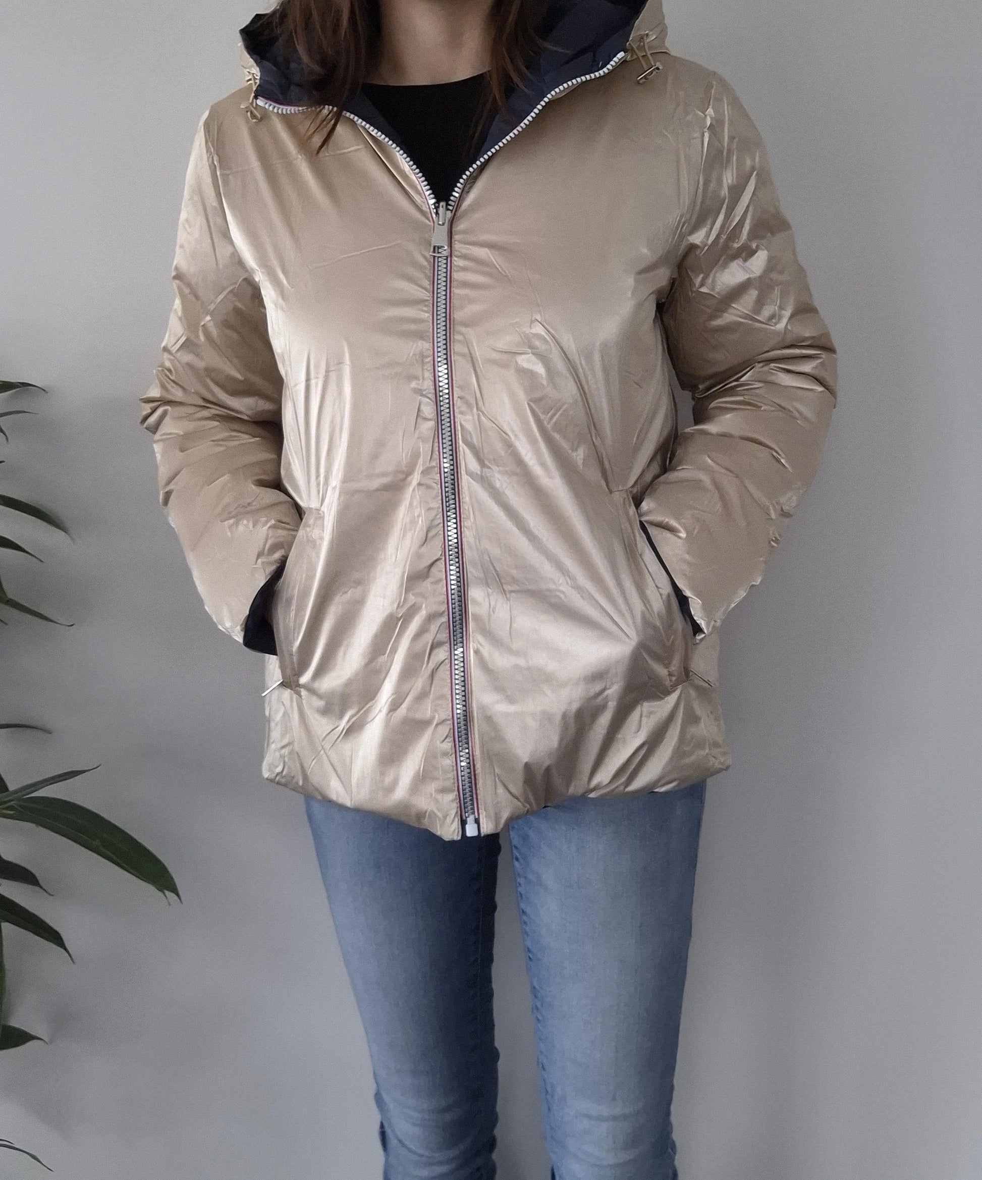 Doudoune manteau imperméable court réversible matelassé bleu marine doré Le Petit Placard