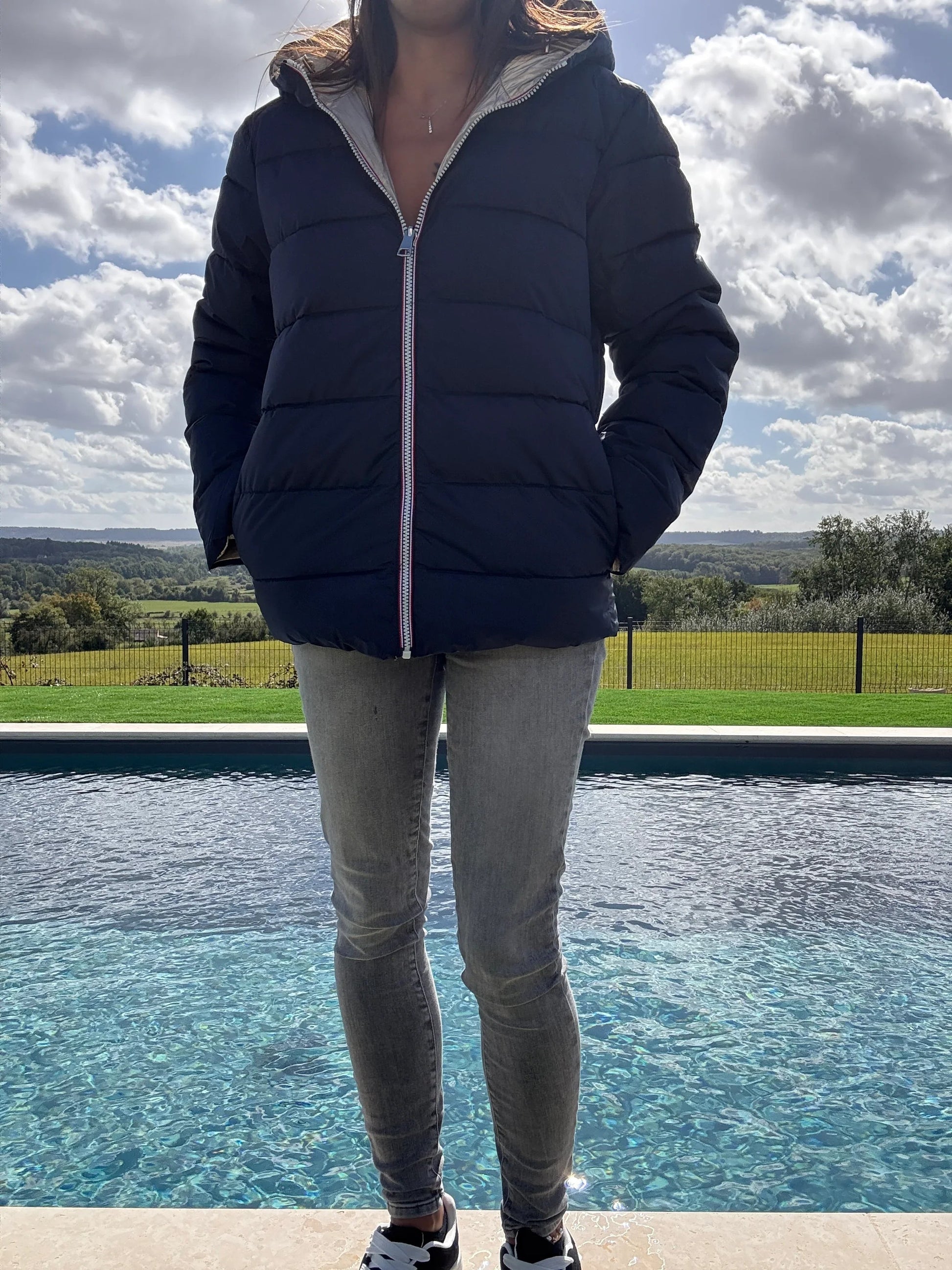 Doudoune manteau imperméable court réversible matelassé bleu marine doré Le Petit Placard
