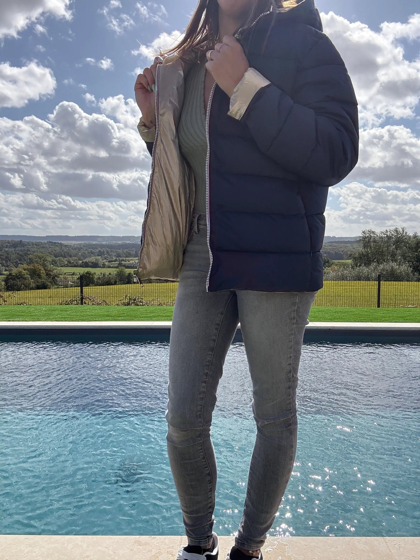 Doudoune manteau imperméable court réversible matelassé bleu marine doré Le Petit Placard