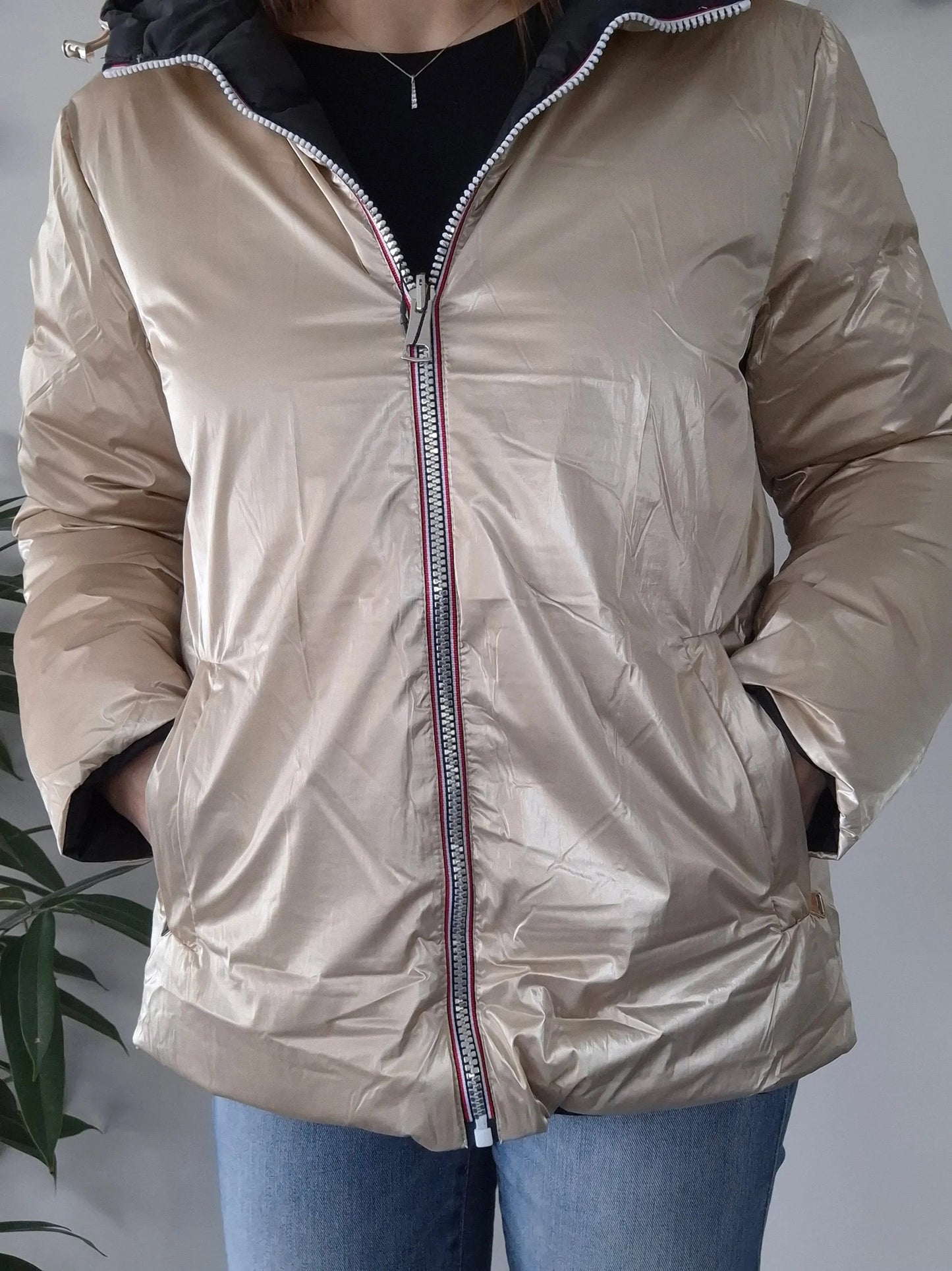 Doudoune manteau imperméable court réversible matelassé noir doré Le Petit Placard