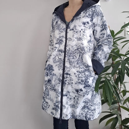 Laura Jo - Imperméable bleu marine réversible motif jungle long mi-saison garnissage ouate Le Petit Placard