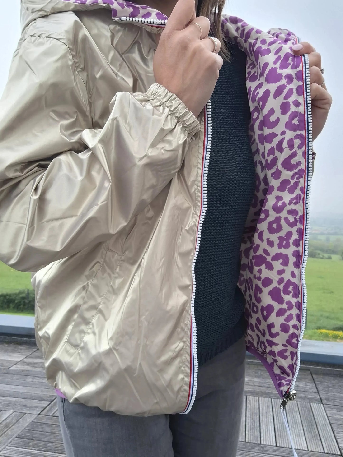 Escandelle - Parka imperméable courte Léopard violet réversible doré Le Petit Placard