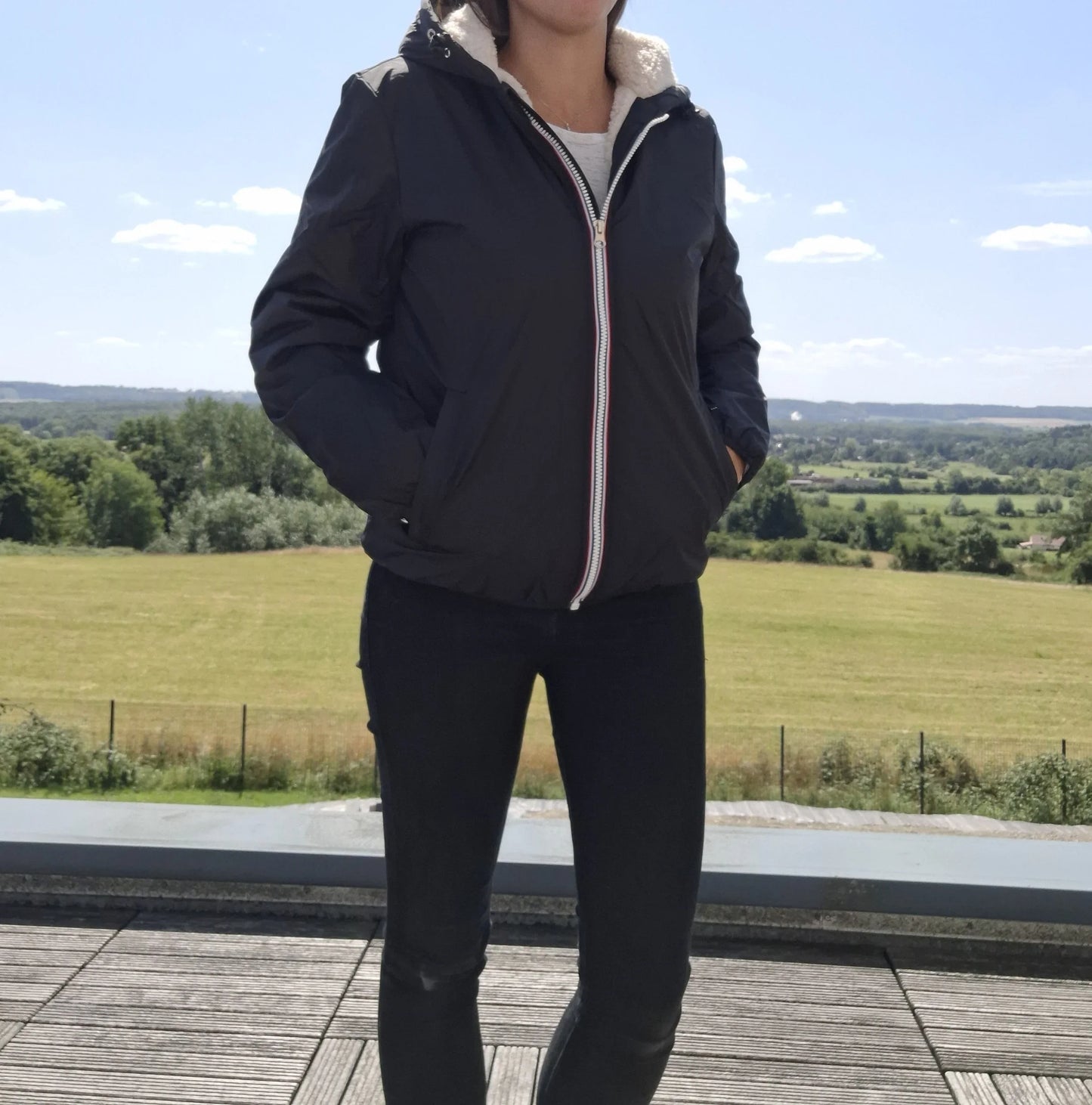 Imperméable Court Fourré Type Sherpa Noir Femme Laura Jo Le Petit Placard