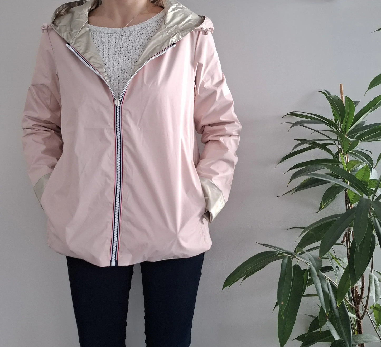 Laura Jo - Imperméable réversible court sans garnissage ouate couleur rose nude/doré Le Petit Placard