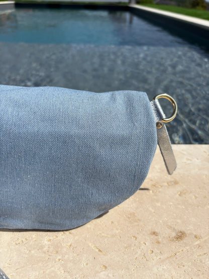 Sac banane tissu jean bandouliere grise en cuir Le Petit Placard