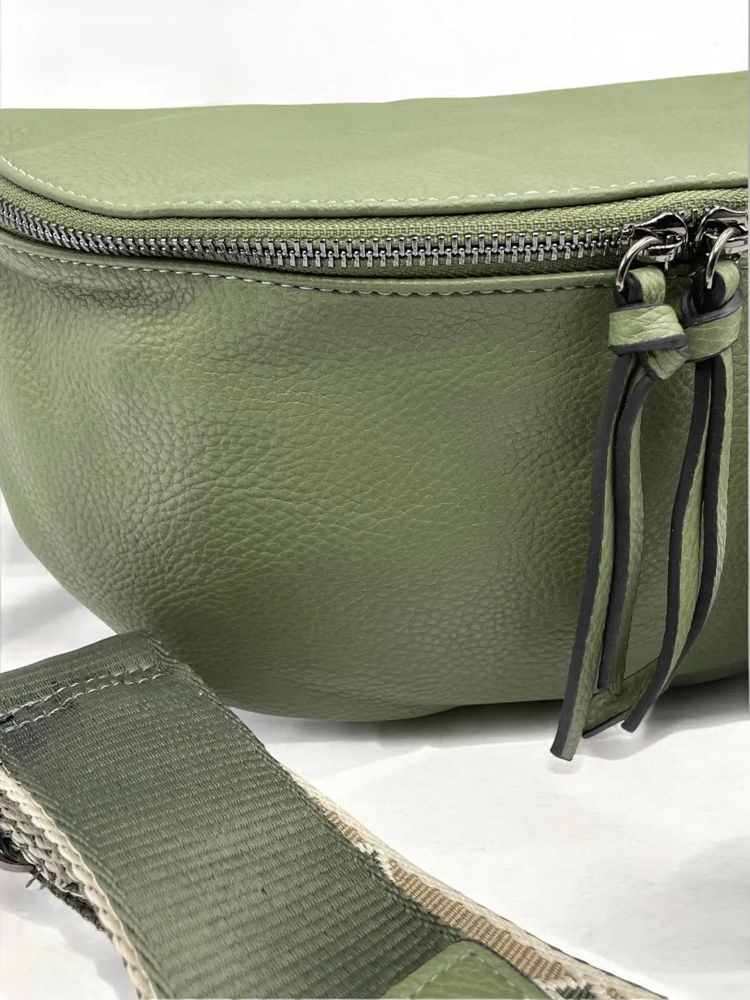 Sac banane XL simili cuir kaki avec porte monnaie Le Petit Placard