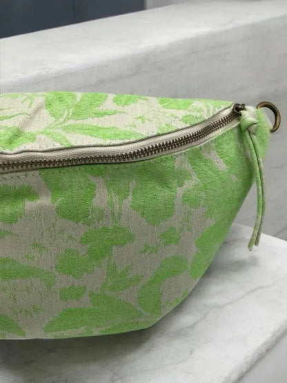Sac banane XL tissu style toile de jouy vert pomme creme Le Petit Placard