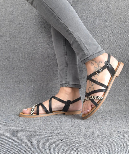 Sandales à brides tressées couleur noire Le Petit Placard