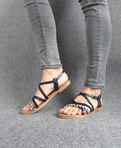 Sandales à brides tressées couleur noire Le Petit Placard