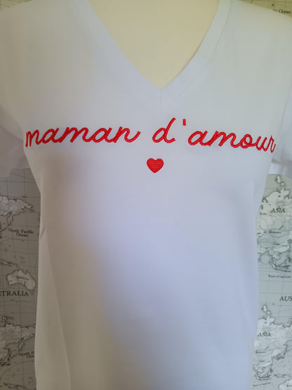 White V-neck t-shirt with red 'maman d'amour' embroidery and heart, Le Petit Placard