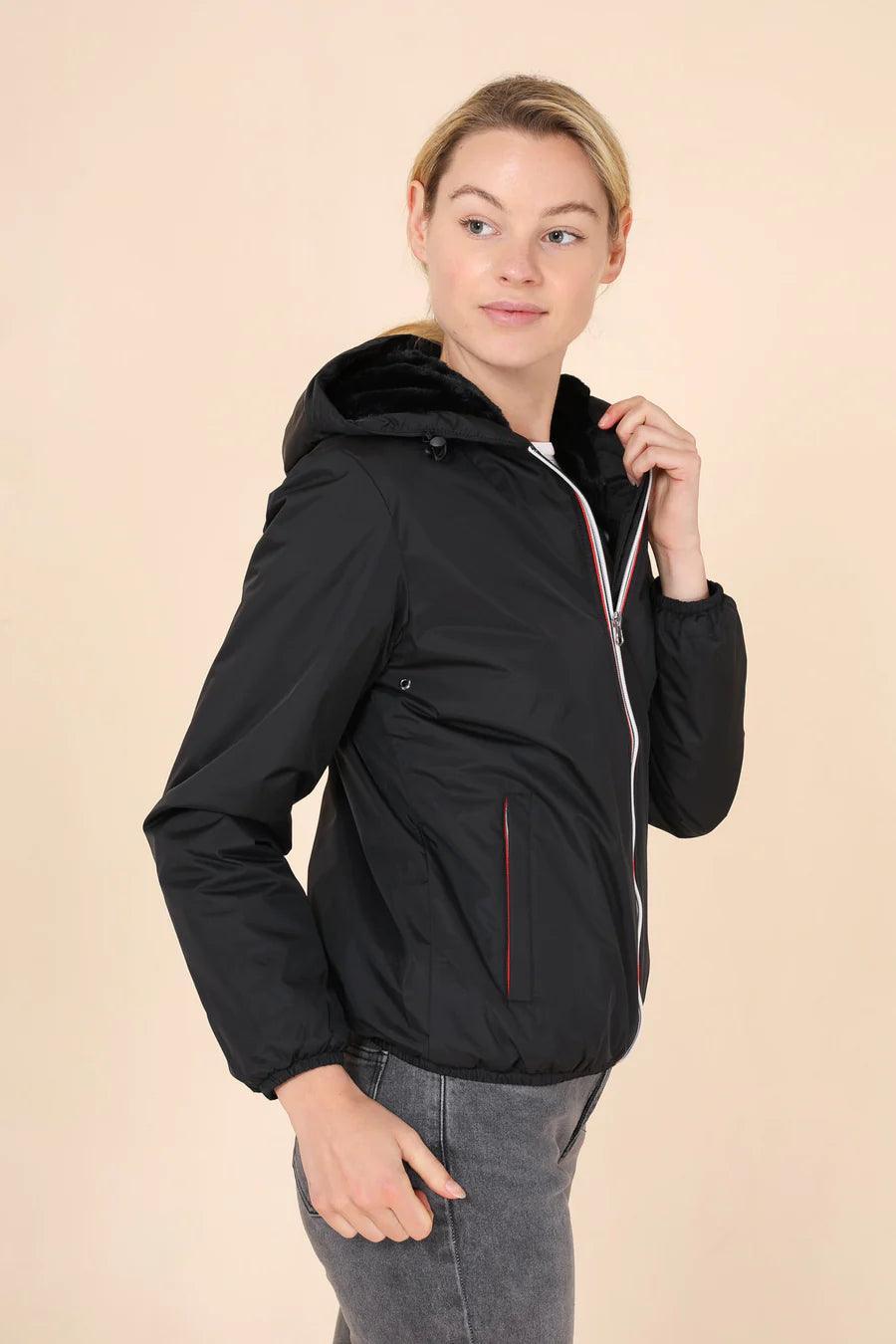 Manteau imperméable court fourré Marque Laura Jo Noir - Le Petit Placard