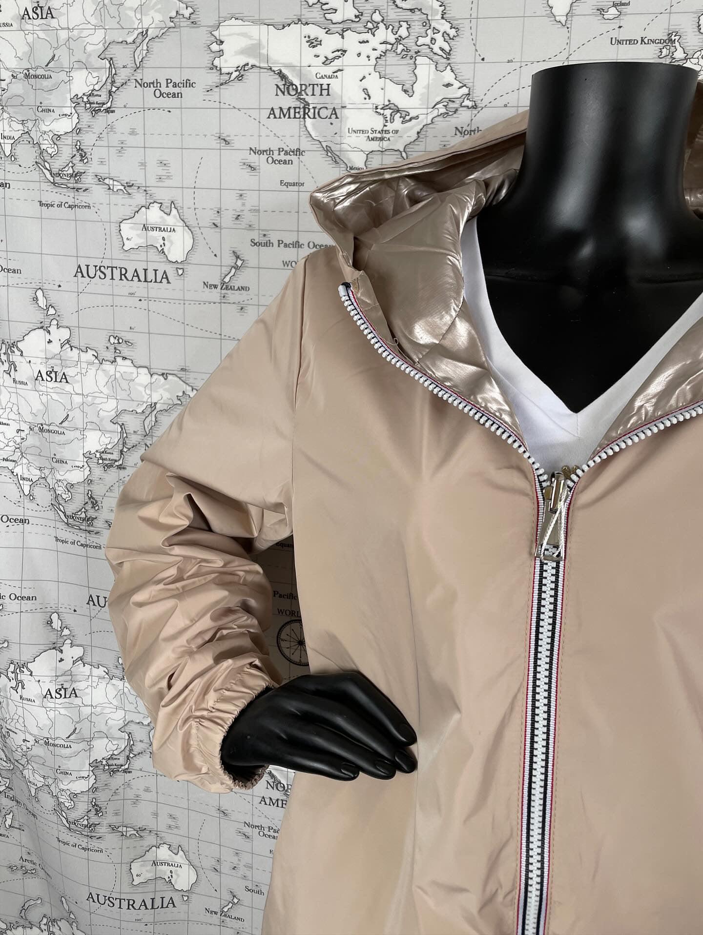 Manteau long réversible imperméable Melya Melody beige doré - Le Petit Placard