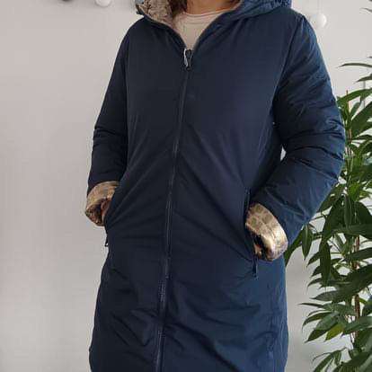 Melya Melody - Manteau long réversible et imperméable matelassé bleu marine/léopard - Le Petit Placard