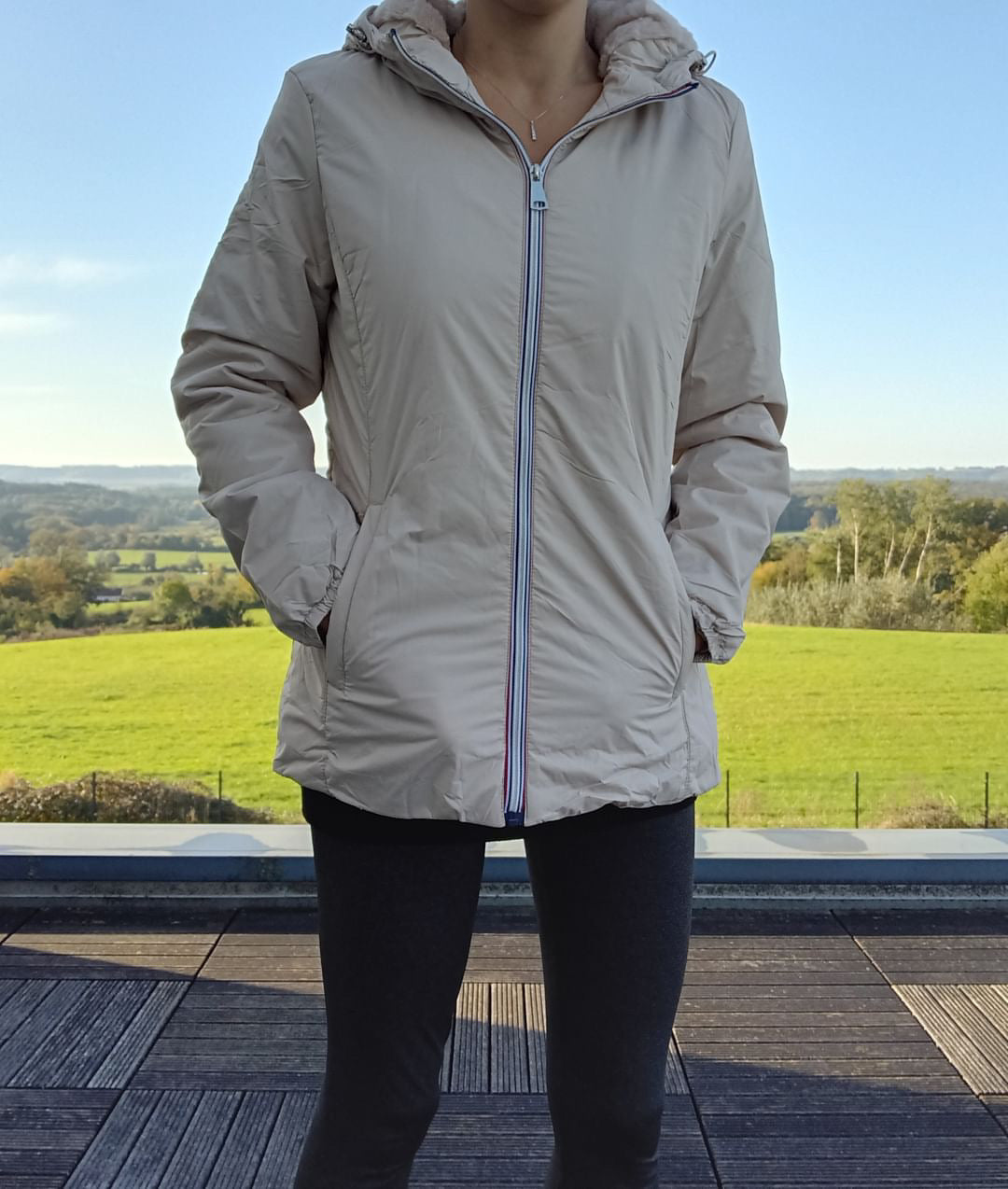 Melya Melody - Manteau court fourré imperméable légerement cintré beige Melya Melody