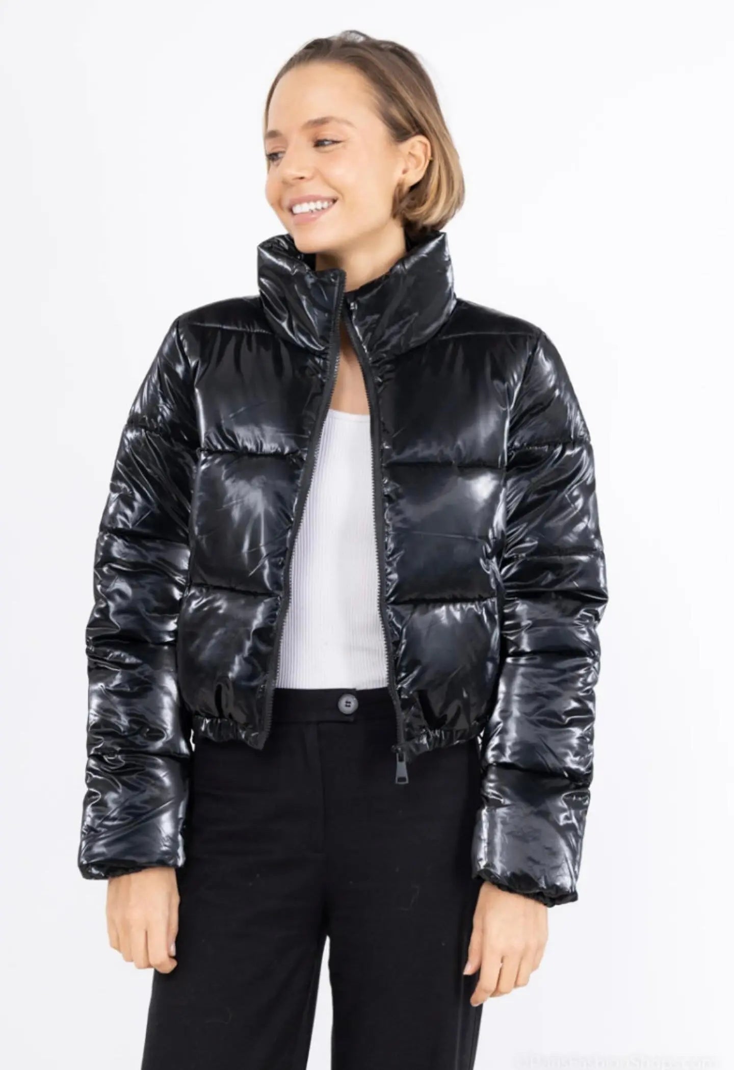 Melya Melody - Manteau court imperméable matelassé noir brillant Melya Melody
