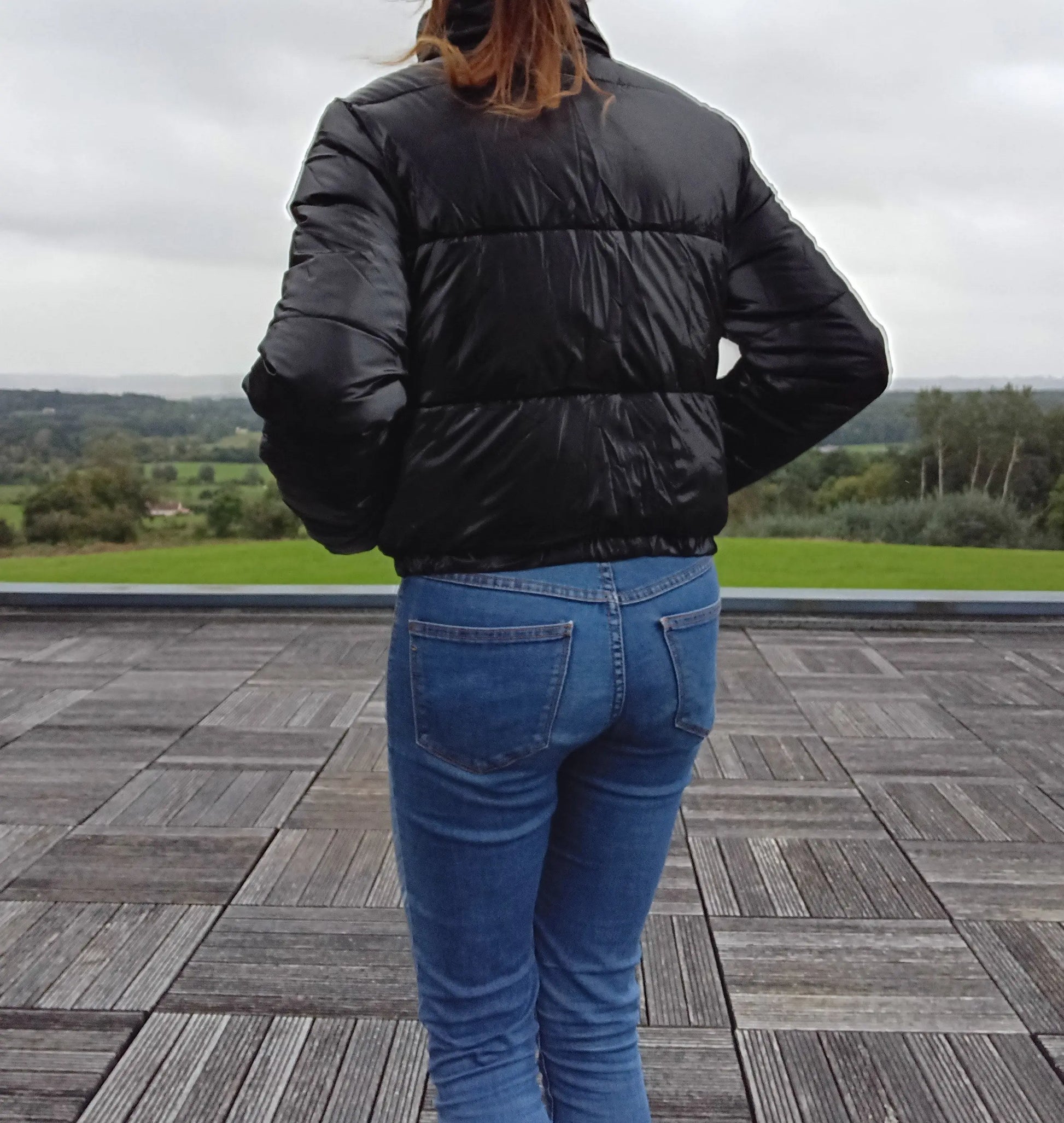 Melya Melody - Manteau court imperméable matelassé noir brillant Melya Melody