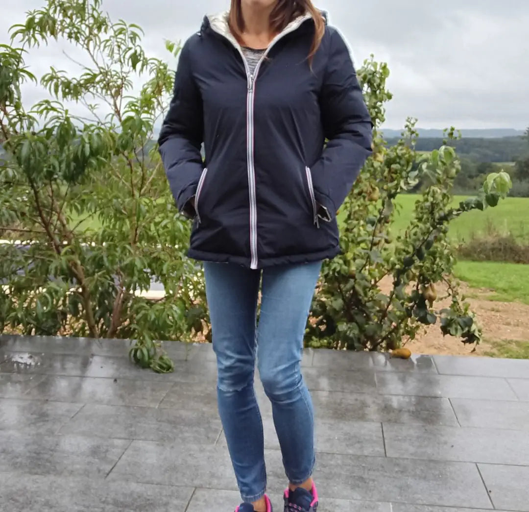 Melya Melody - Manteau court réversible et imperméable matelassé bleu marine/doré Melya Melody
