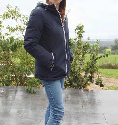 Melya Melody - Manteau court réversible et imperméable matelassé bleu marine/doré Melya Melody