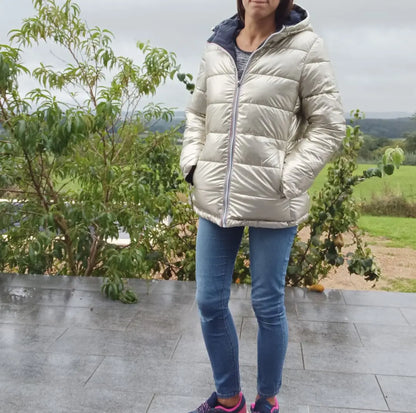 Melya Melody - Manteau court réversible et imperméable matelassé bleu marine/doré Melya Melody