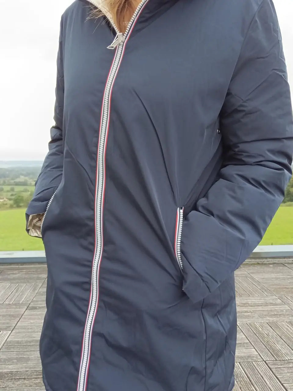 Melya Melody - Manteau long réversible et imperméable matelassé bleu marine doré Melya Melody