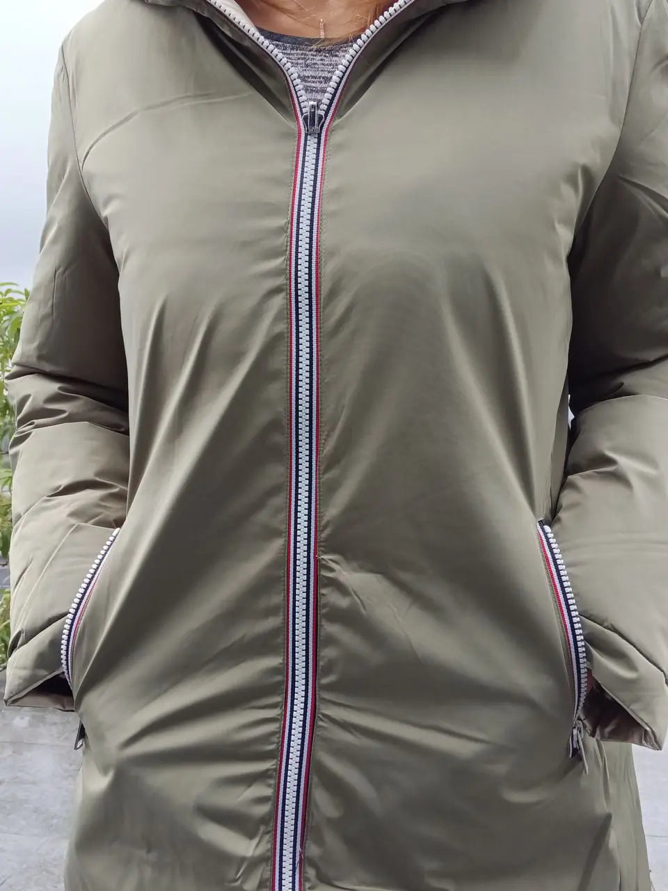 Melya Melody - Manteau long réversible et imperméable matelassé kaki clair/doré Melya Melody