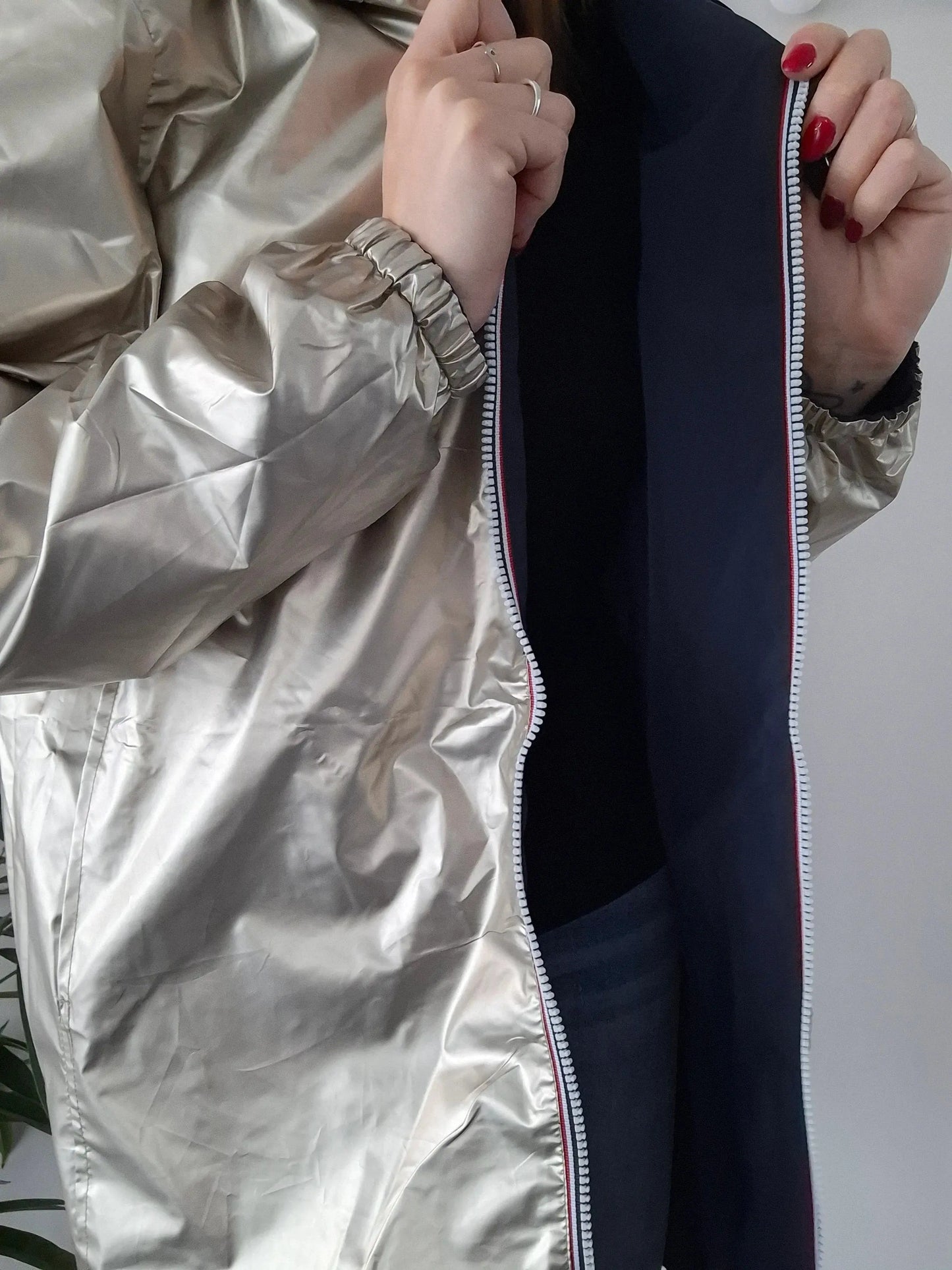 Melya Melody - Manteau léger long réversible imperméable bleu marine doré Curvy Melya Melody