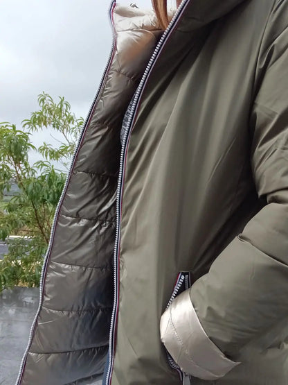 Melya Melody - Manteau long réversible et imperméable matelassé kaki clair/doré - Curvy Melya Melody