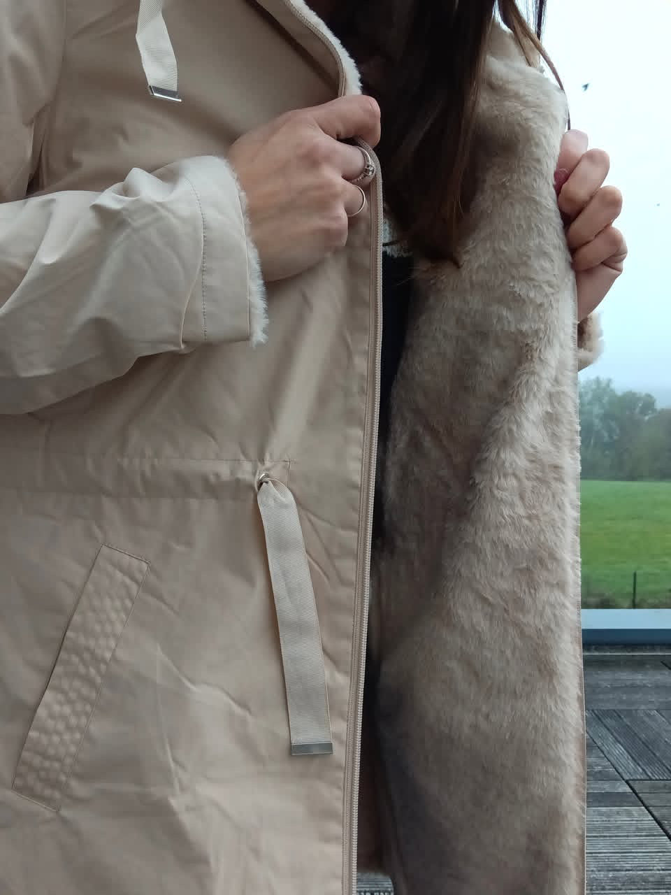 New Lolo - Manteau long BEIGE zip uni réversible imperméable et complètement fourré resserrable à la taille New lolo