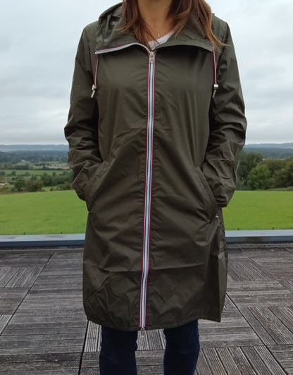 Parka manteau imperméable long fine doublure Laura Jo Kaki - Le Petit Placard