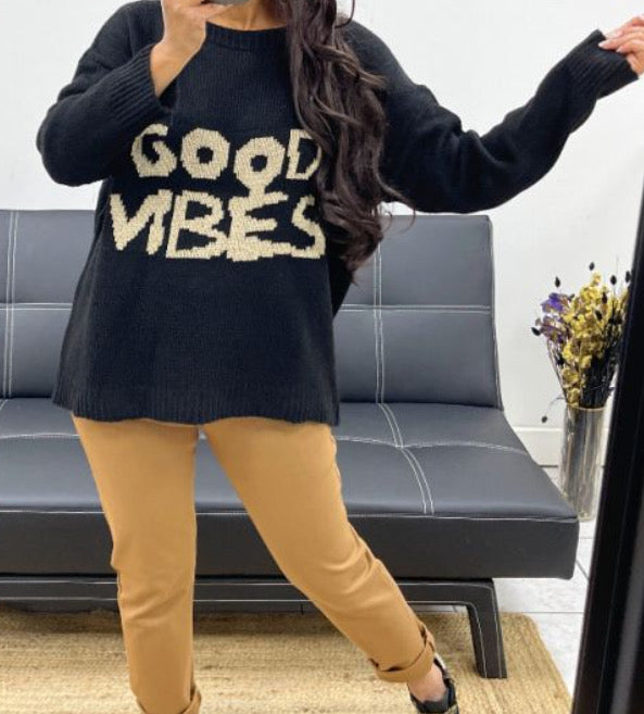 Pull mailles noir inscription “good vibes” doré - Le Petit Placard