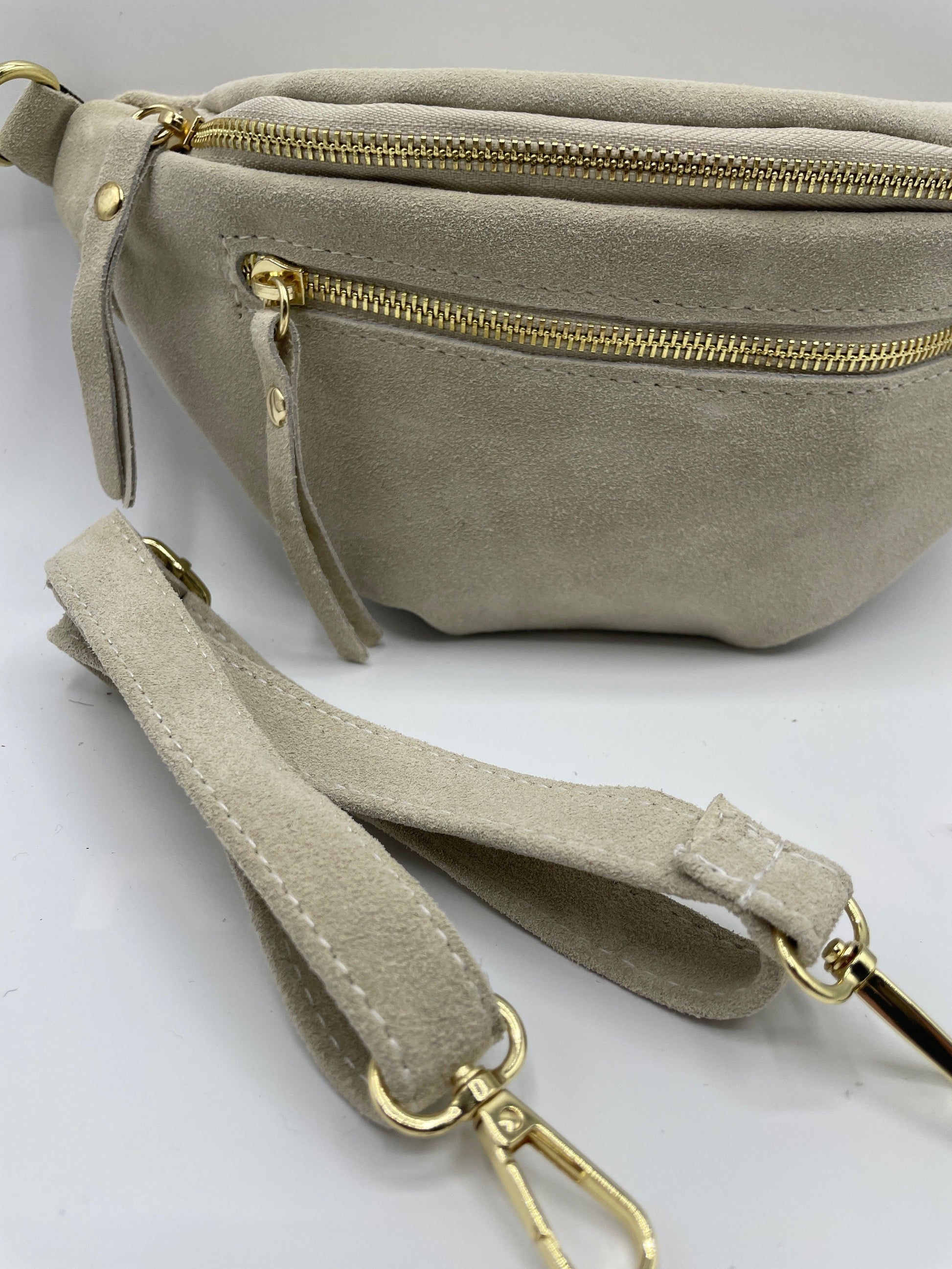 Sac banane cuir velours daim 2 poches beige clair - Le Petit Placard