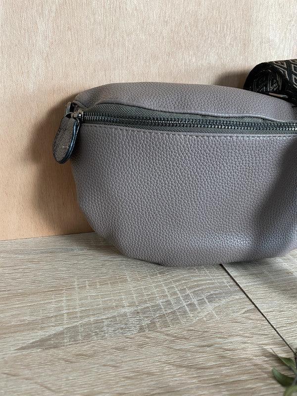 Sac banane simili cuir taupe sangle fantaisie - Le Petit Placard