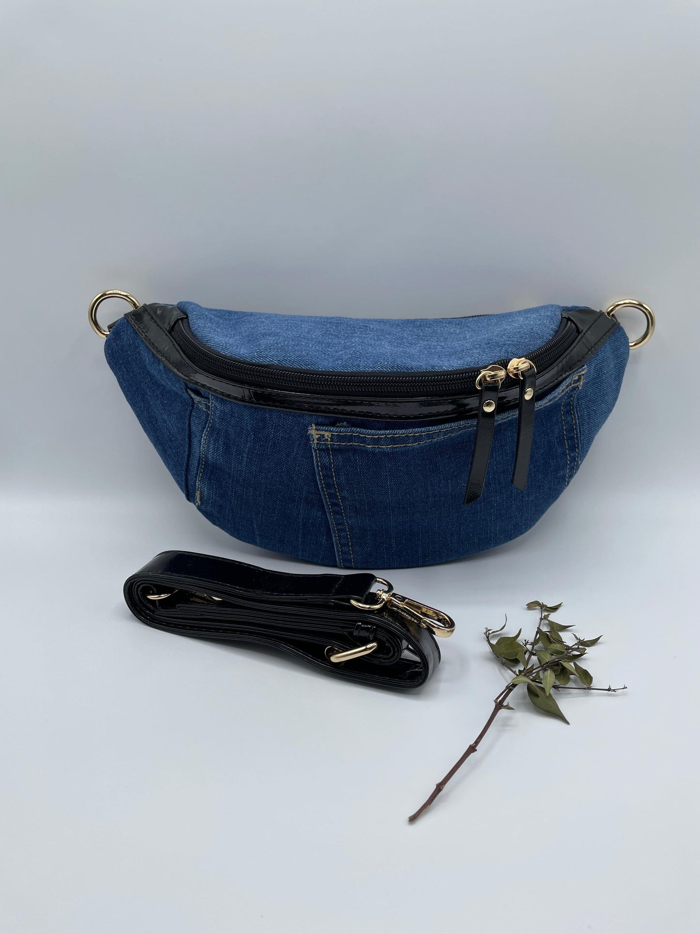 Sac banane tissu jean foncé et noir - Le Petit Placard