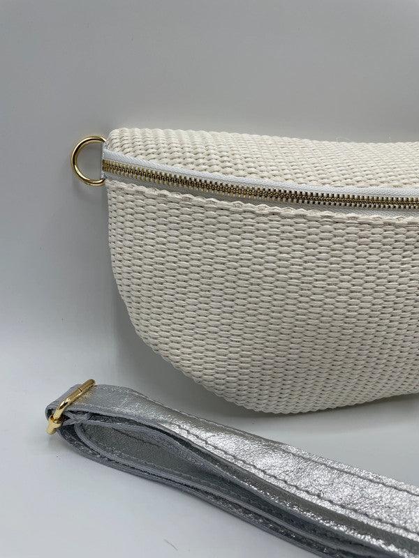 Sac banane tressé bandouliere cuir beige argent - Le Petit Placard