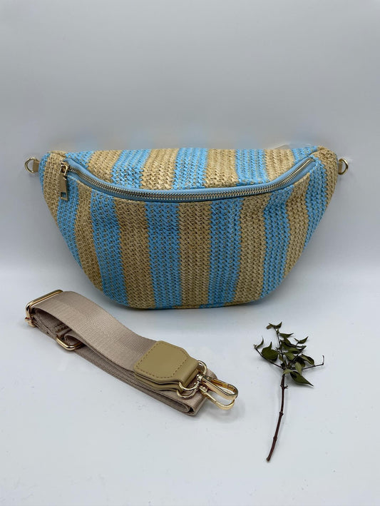 Sac banane tressé raphia beige et bleu - Le Petit Placard