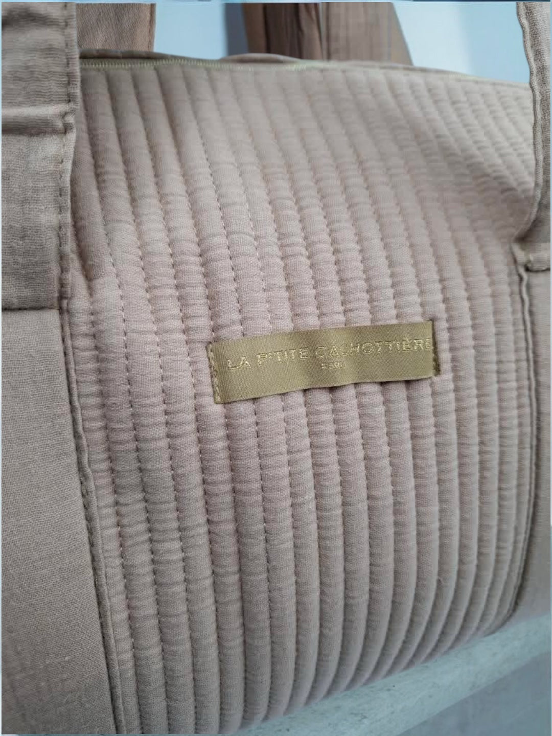 Sac polochon en coton matelassé beige 'La ptite cachotiere' - Le Petit Placard