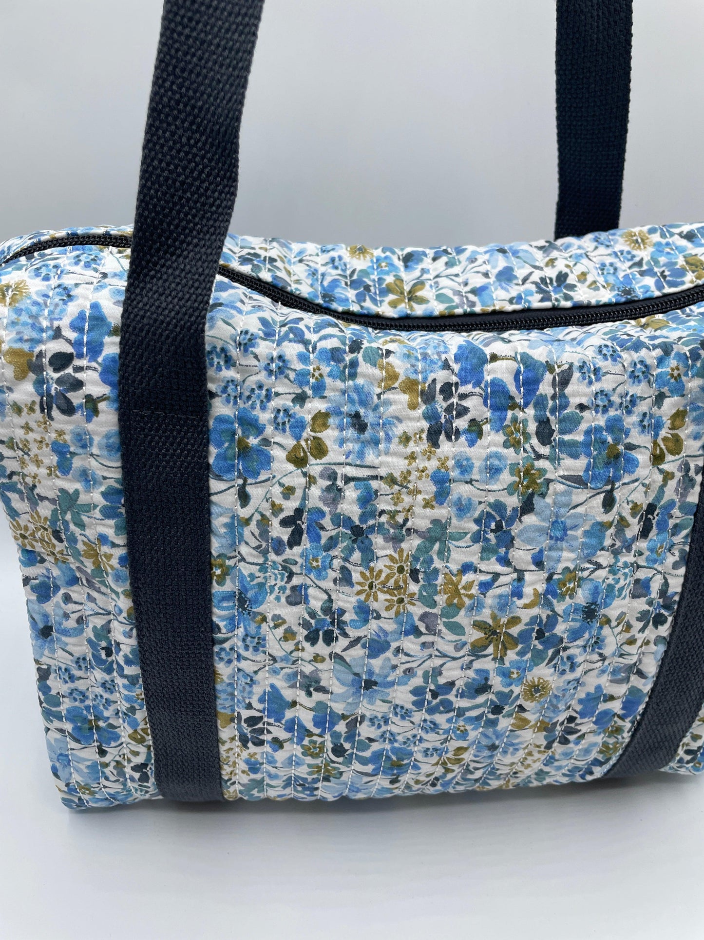 Sac week end voyage coton matelassé liberty bleu foncé - Le Petit Placard